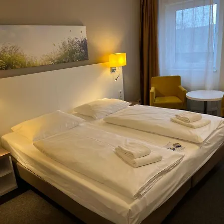 Astral'inn & Restaurant 호텔 3*