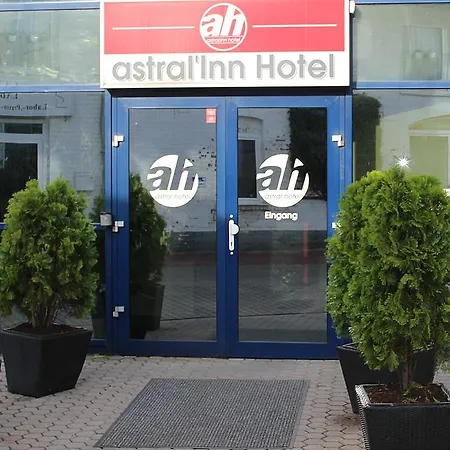 Astral'inn & Restaurant 호텔 3*